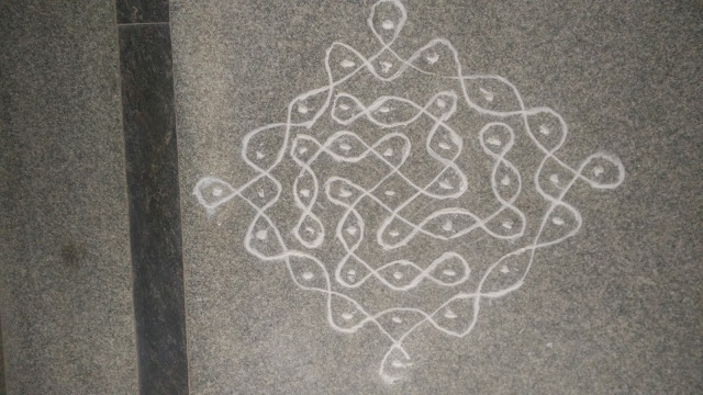 Margazhi Kolam